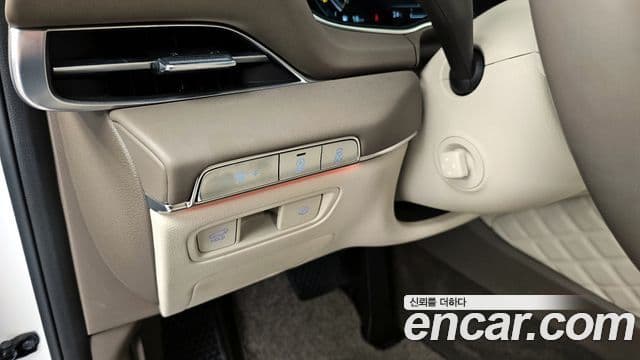 Genesis GV80 2022 — ფოტო 18/20