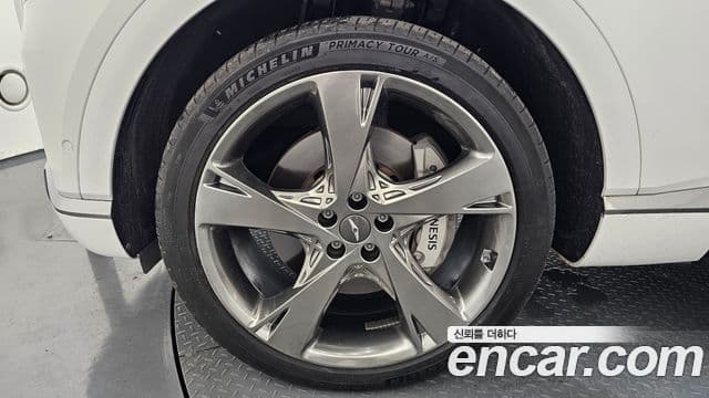 Genesis GV80 2022 — ფოტო 24/42