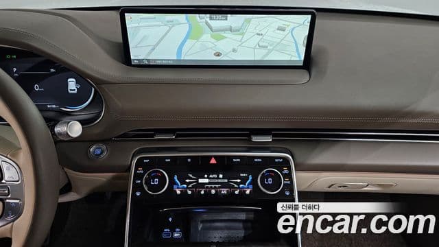 Genesis GV80 2022 — ფოტო 25/42