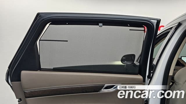 Genesis GV80 2022 — ფოტო 32/42