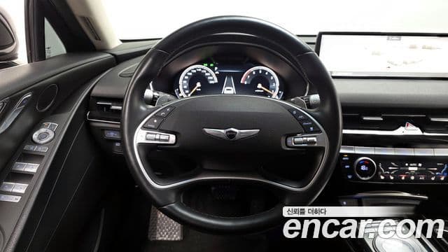 Genesis Electrified G80 2020 — фото 12 из 20