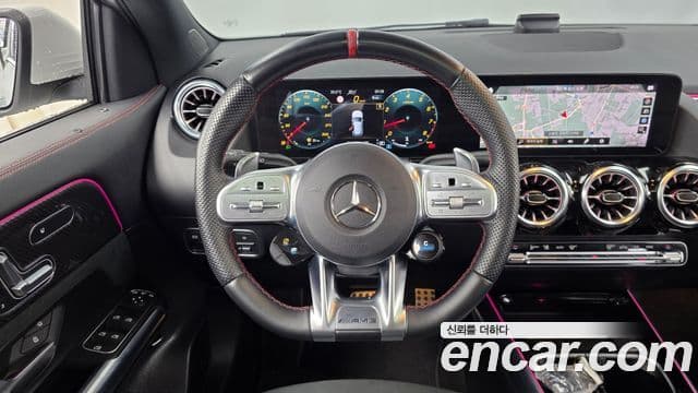 Mercedes-Benz GLA-Class 2022 — Şəkil 13/20