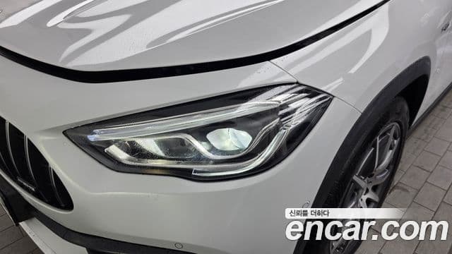 Mercedes-Benz GLA-Class 2022 — Photo 24/33