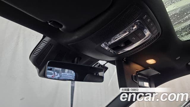 Mercedes-Benz GLA-Class 2022 — Photo 14/33