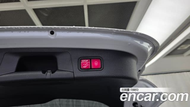 Mercedes-Benz GLA-Class 2022 — Photo 32/33
