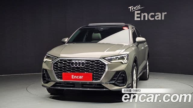 Audi Q3 2023 — ფოტო 2/20