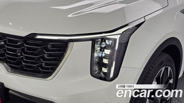 Kia Sorento 2023 — Photo 13/30
