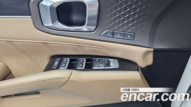 Kia Sorento 2023 — Photo 15/30