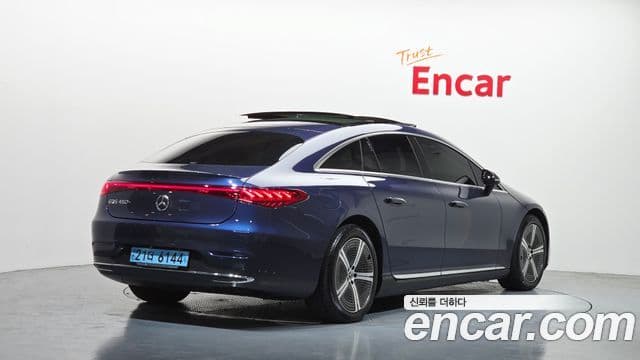 Mercedes-Benz EQS 2022 — ფოტო 26/35
