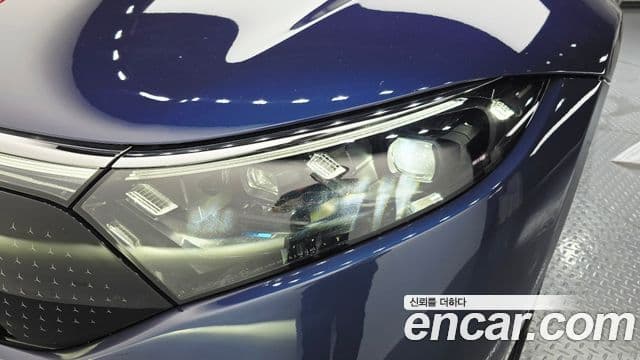 Mercedes-Benz EQS 2022 — ფოტო 18/35