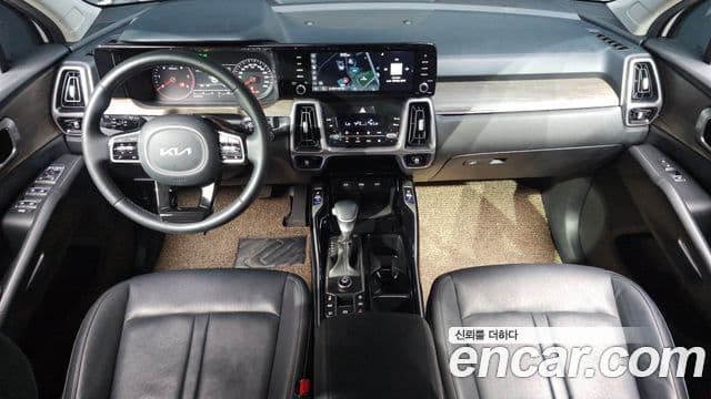 Kia Sorento 2022 — Фото 7/20
