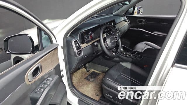 Kia Sorento 2022 — Фото 10/20