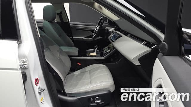Land Rover Range Rover Evoque 2021 — Photo 9/34