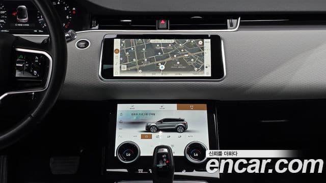 Land Rover Range Rover Evoque 2021 — Photo 7/34