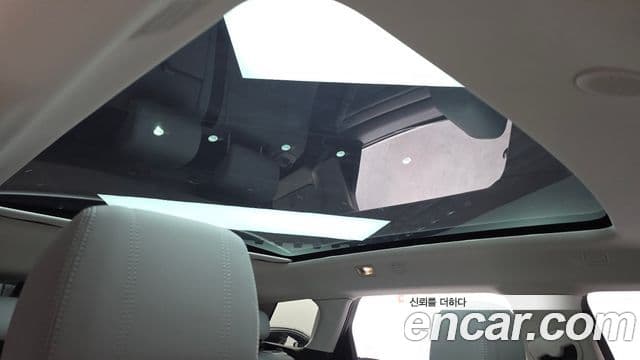 Land Rover Range Rover Evoque 2021 — Photo 25/34