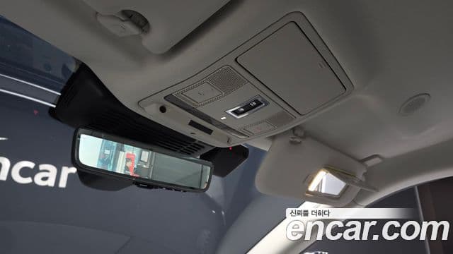 Land Rover Range Rover Evoque 2021 — Photo 19/34