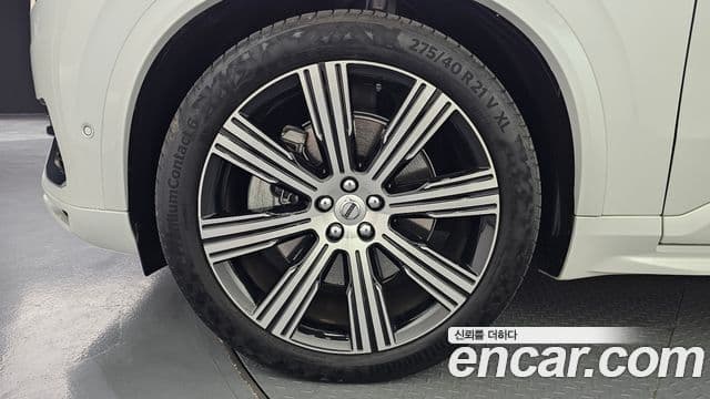 Volvo XC90 2023 — фото 4 из 20