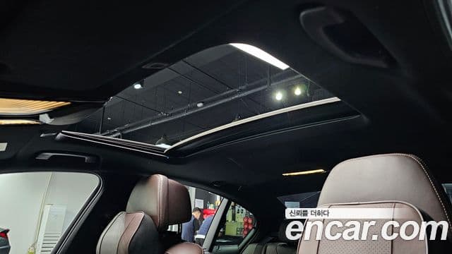 BMW 5 Series 2020 — ფოტო 16/20