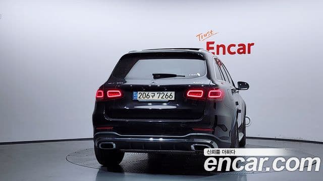 Mercedes-Benz GLC-Class 2022 — ფოტო 4/20