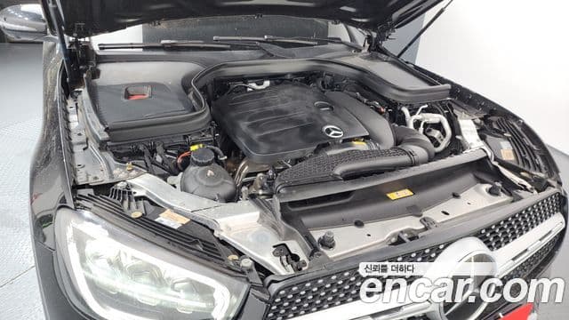 Mercedes-Benz GLC-Class 2022 — ფოტო 6/20