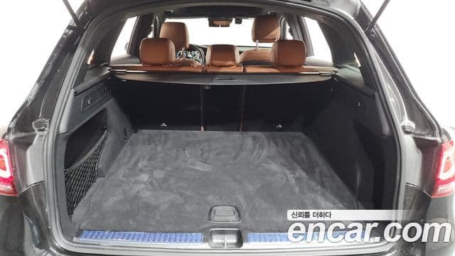 Mercedes-Benz GLC-Class 2022 — ფოტო 19/20