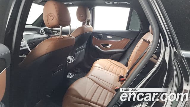 Mercedes-Benz GLC-Class 2022 — ფოტო 20/20