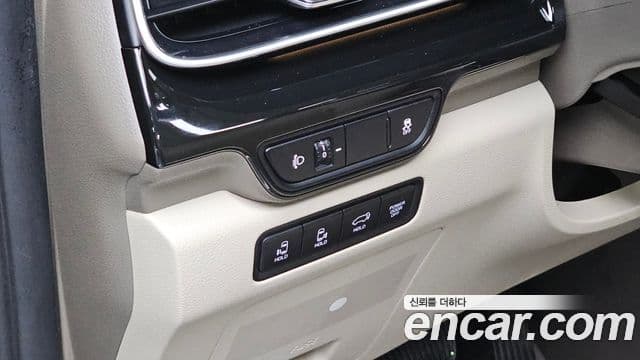 Kia Carnival 2023 — Фото 14/20