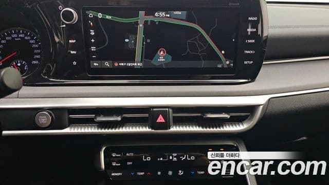 Kia K5 2022 — ფოტო 16/20