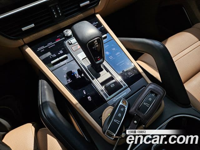 Porsche Cayenne 2020 — Şəkil 6/19