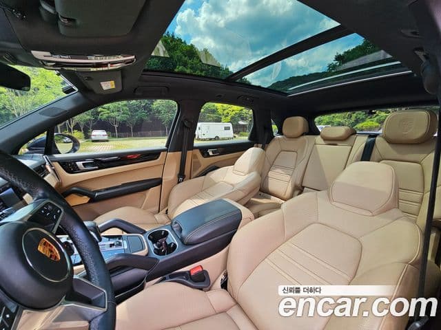 Porsche Cayenne 2020 — Şəkil 10/19