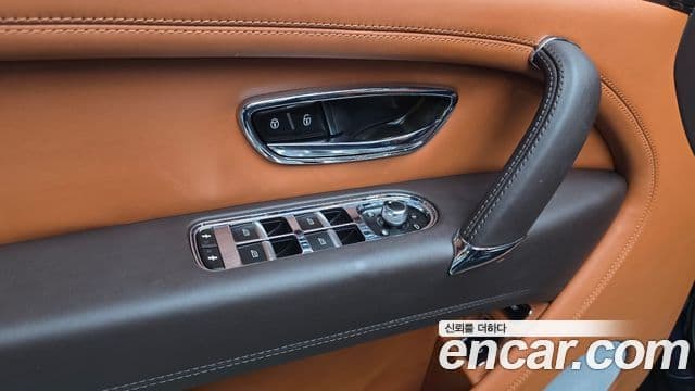 Bentley Bentayga 2019 — Şəkil 19/20