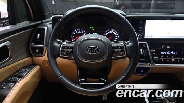 Kia Sorento 2021 — фото 13 из 20