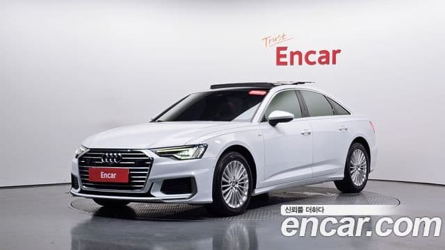Audi A6 2020 — Photo 1/33