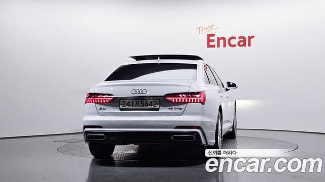 Audi A6 2020 — ფოტო 4/20