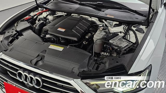 Audi A6 2020 — ფოტო 6/20