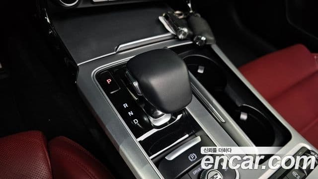 Kia Stinger 2019 — Şəkil 9/20