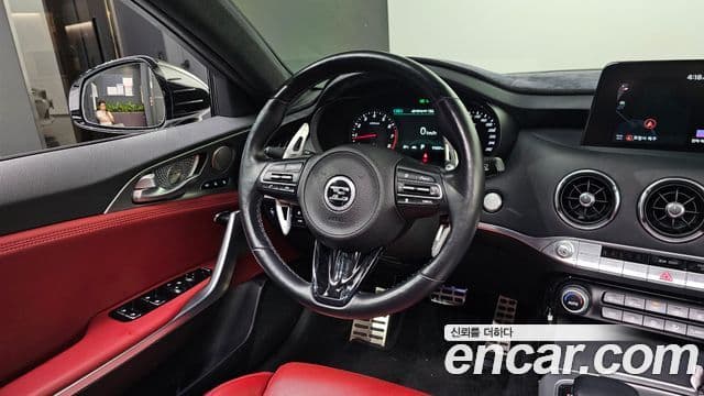 Kia Stinger 2019 — Şəkil 13/20