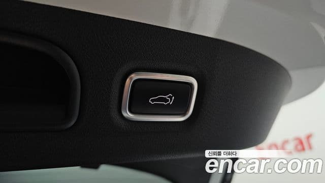 Kia Stinger 2019 — Şəkil 17/20