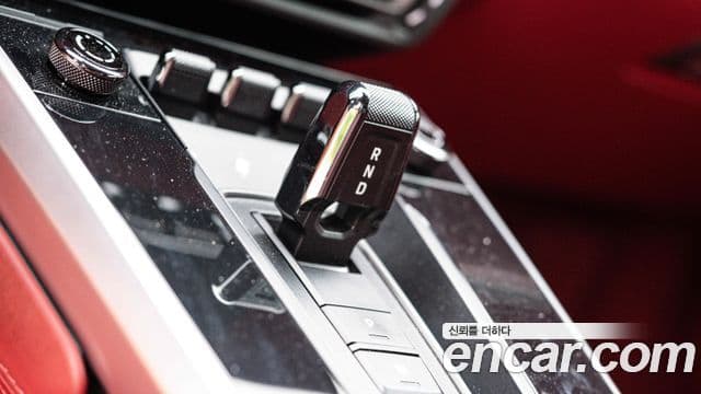Porsche 911 2021 — фото 8 из 20