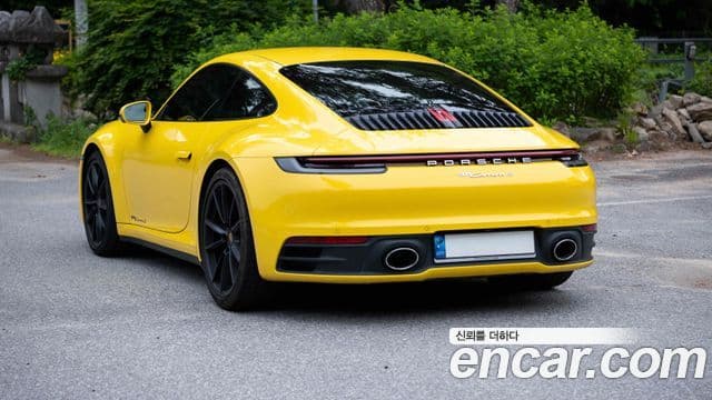 Porsche 911 2021 — Photo 5/20