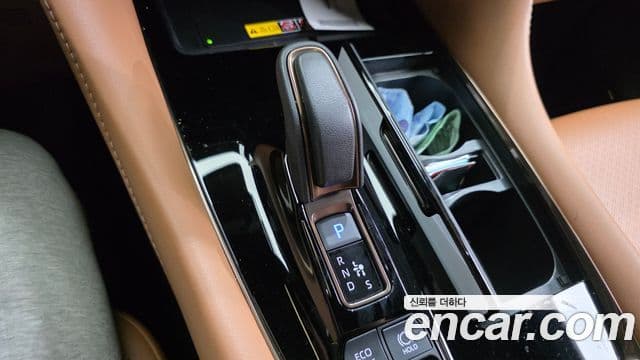 Toyota Alphard 2025 — Şəkil 12/20