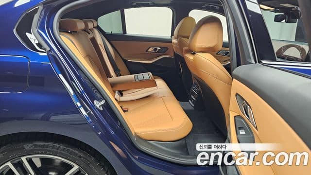 BMW 3 Series 2025 — ფოტო 11/20