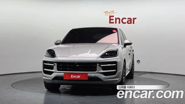 Porsche Cayenne 2025 — ფოტო 3/20