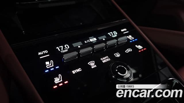 Porsche Cayenne 2025 — ფოტო 16/20