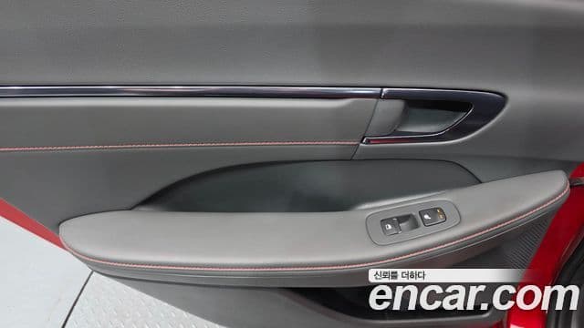 Hyundai Sonata Hybrid 2021 — ფოტო 8/33