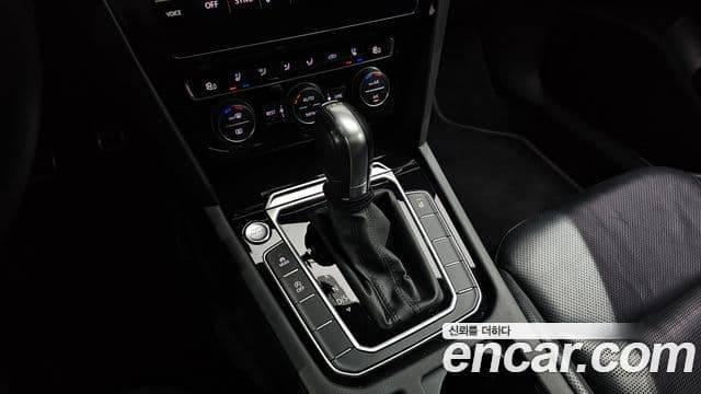 Volkswagen Arteon 2019 — Şəkil 9/20