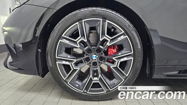 BMW 5 Series 2025 — Şəkil 4/20