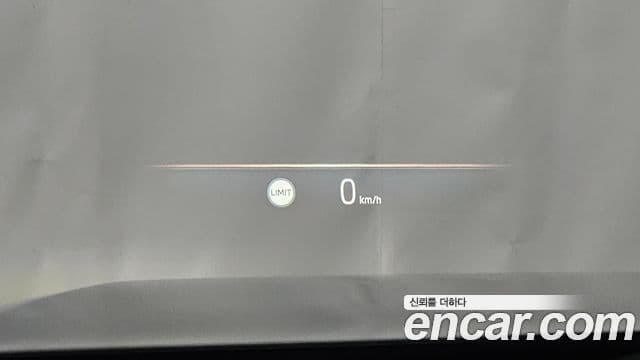 BMW 5 Series 2025 — Photo 30/32