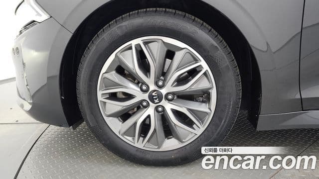 Kia K5 2021 — Şəkil 5/20