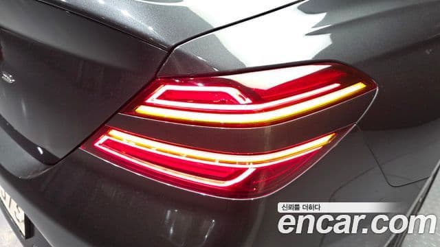 Genesis G70 2021 — ფოტო 13/30
